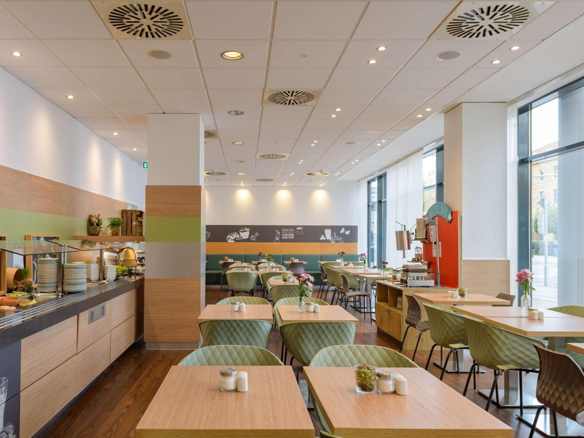 Ibis Heilbronn City Экстерьер фото