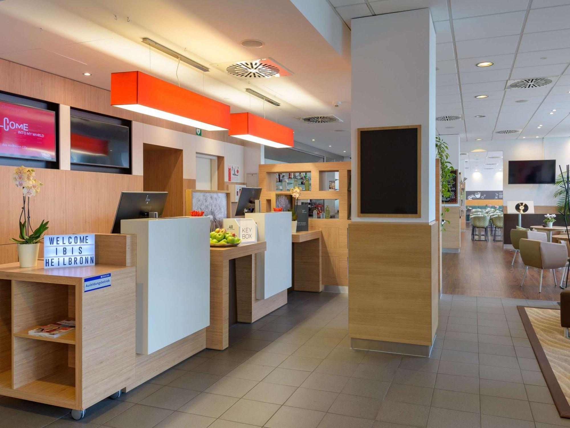 Ibis Heilbronn City Экстерьер фото