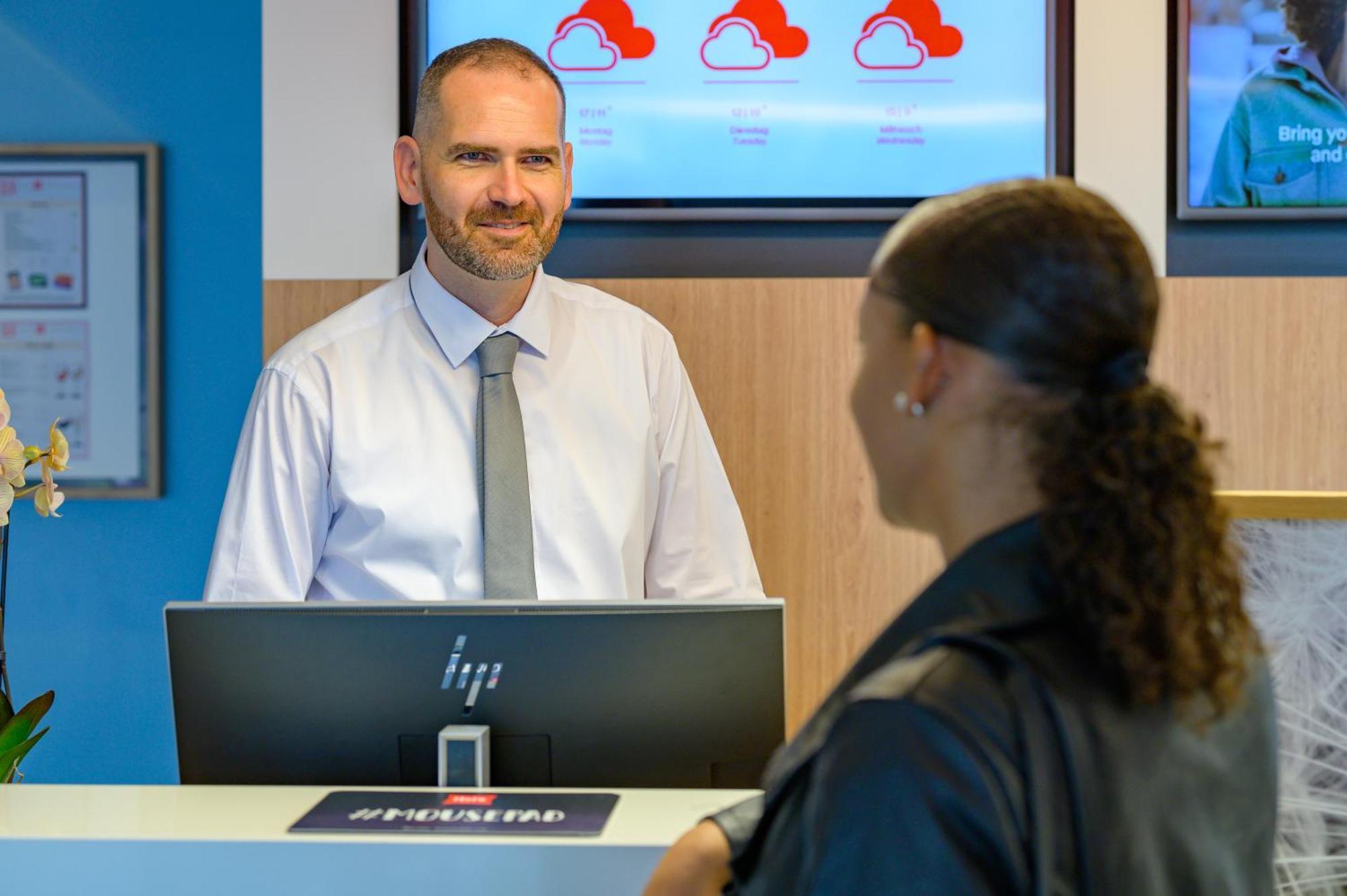 Ibis Heilbronn City Экстерьер фото