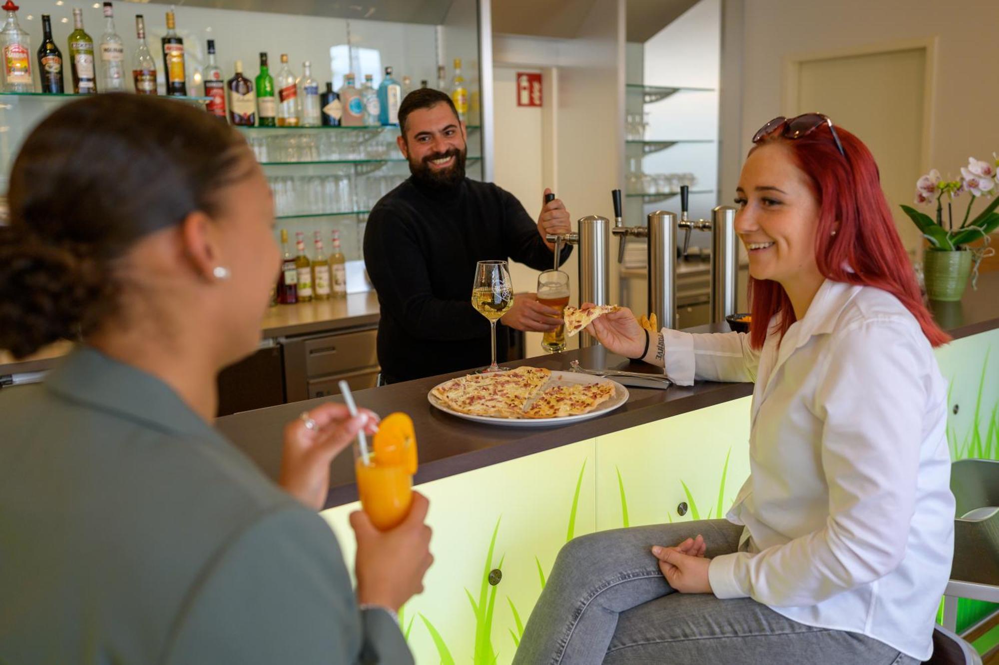 Ibis Heilbronn City Экстерьер фото